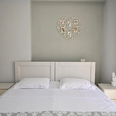 Roza'S Appartment Durres Exterior photo