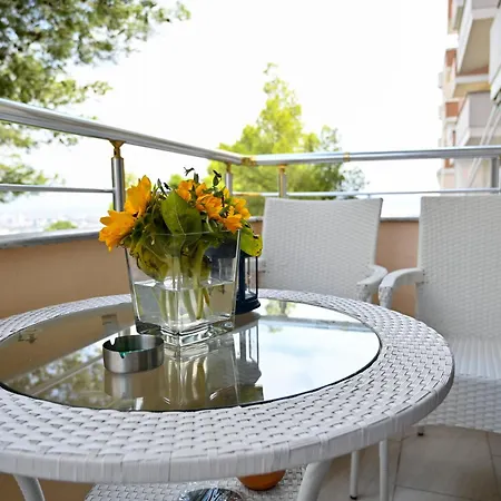 Roza'S Appartment Durres Exterior photo